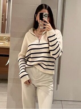 SHEIN Cream and Black Striped V-Neck Half-Zip Sweater